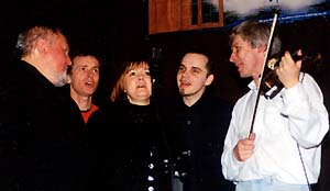 Koncert w woomiskim kinie "Kultura" SDM i WGB, 9 grudnia 2000
